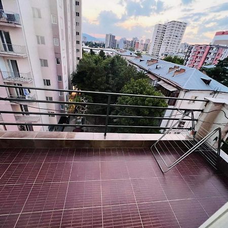 Апартаменты Guga House Тбилиси Экстерьер фото
